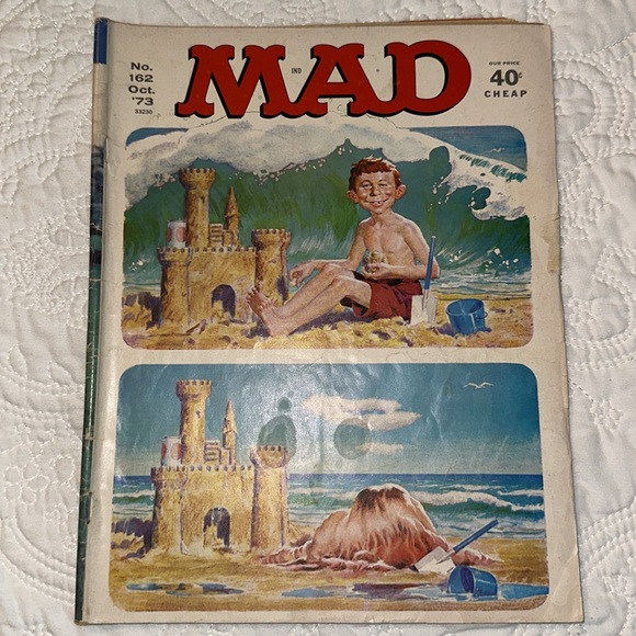 MAD Magazines - Picture 4 of 6
